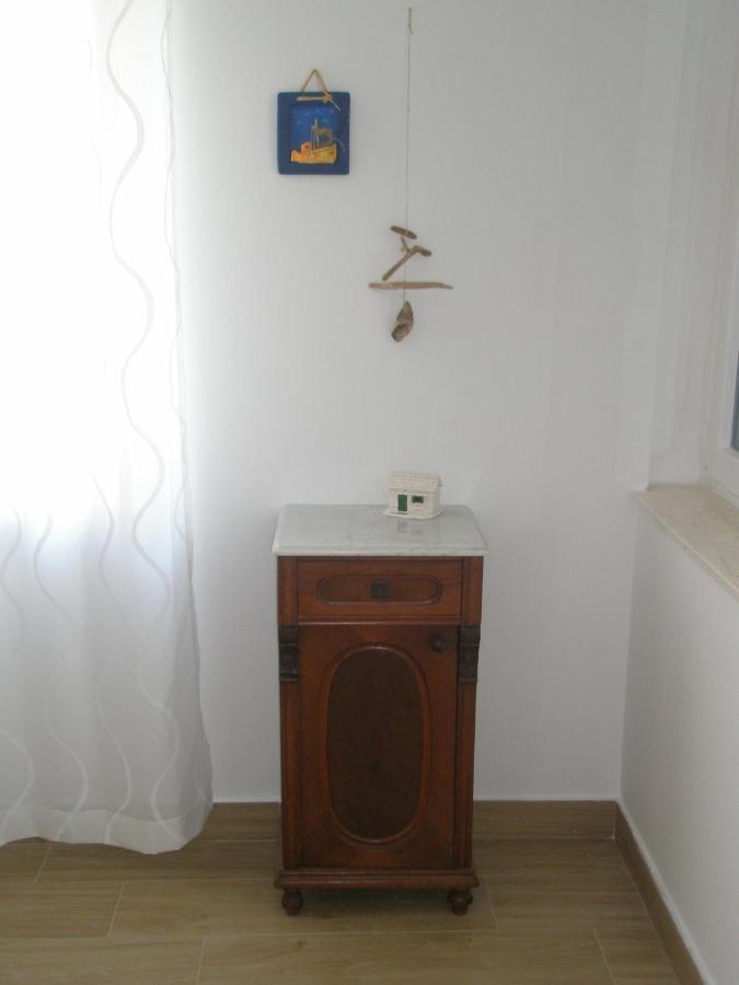 Apartmani Mateo Primošten Buitenkant foto